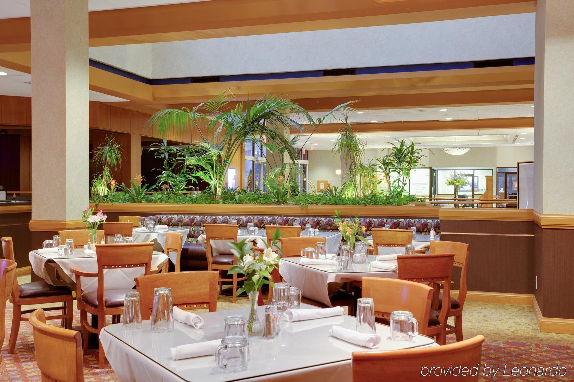 Holiday Inn Bridgeport-Trumbull-Fairfield, An Ihg Hotel Ngoại thất bức ảnh